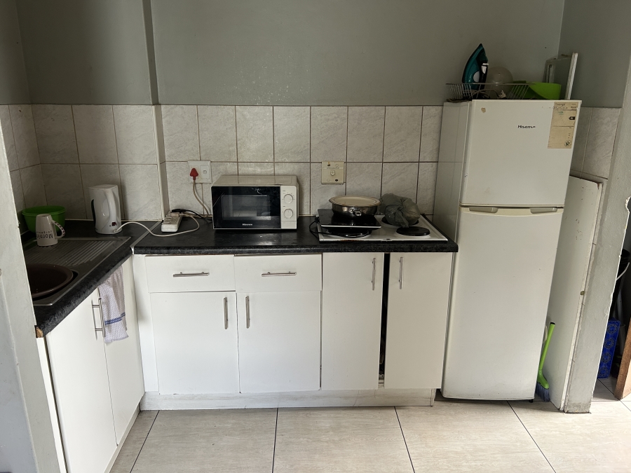 1 Bedroom Property for Sale in Sanlamhof Western Cape